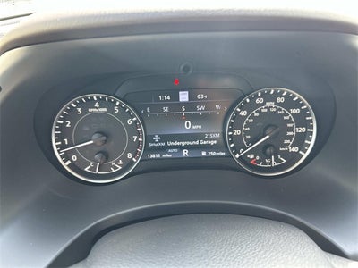 2024 Nissan Armada Platinum W/ CAPTAIN CHAIRS PACKAGE