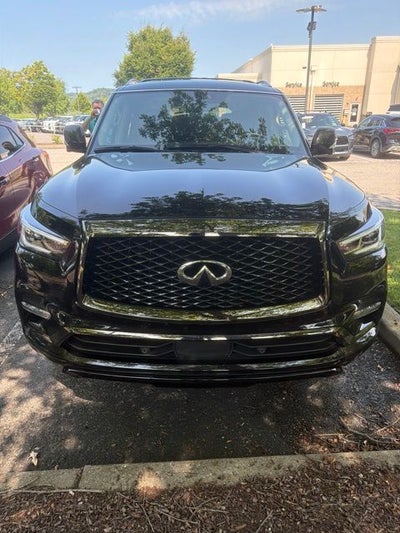 2023 INFINITI QX80 Premium Select