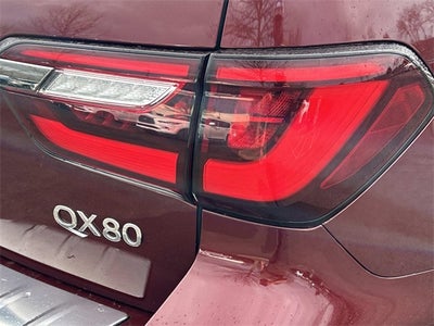 2021 INFINITI QX80 Premium Select