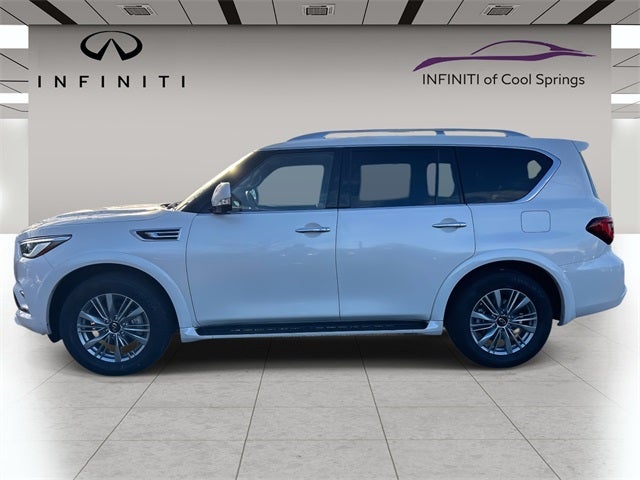 2024 INFINITI QX80 LUXE