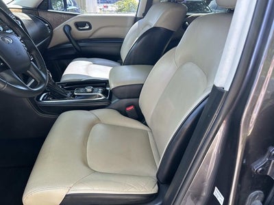 2022 INFINITI QX80 Premium Select