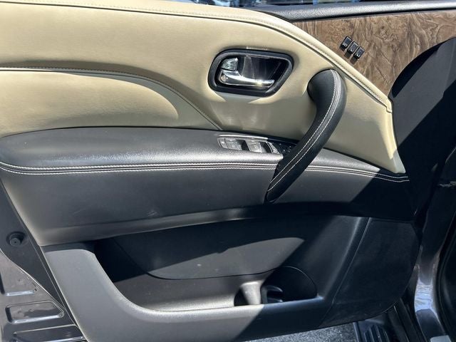 2022 INFINITI QX80 Premium Select