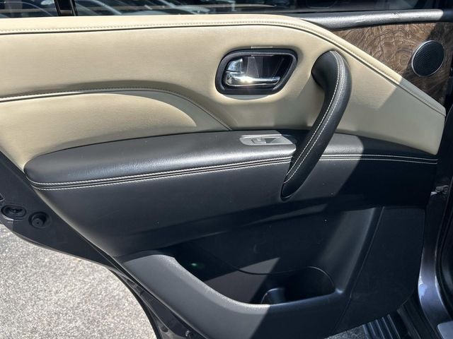 2022 INFINITI QX80 Premium Select