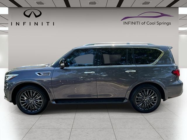 2022 INFINITI QX80 Premium Select