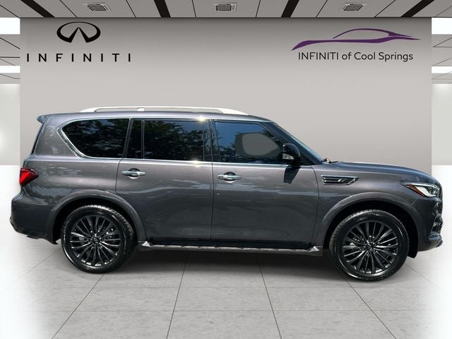 2022 INFINITI QX80 Premium Select