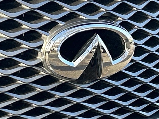 2023 INFINITI QX80 Sensory