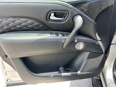 2023 INFINITI QX80 Sensory