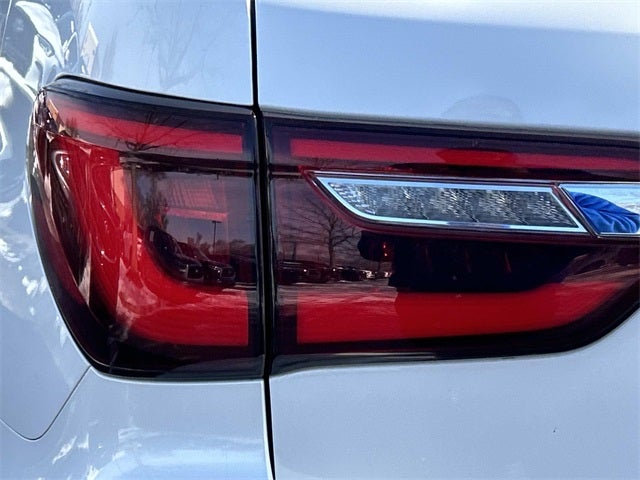 2024 INFINITI QX80 Sensory