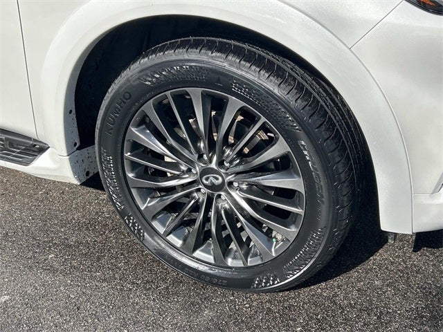 2024 INFINITI QX80 Sensory