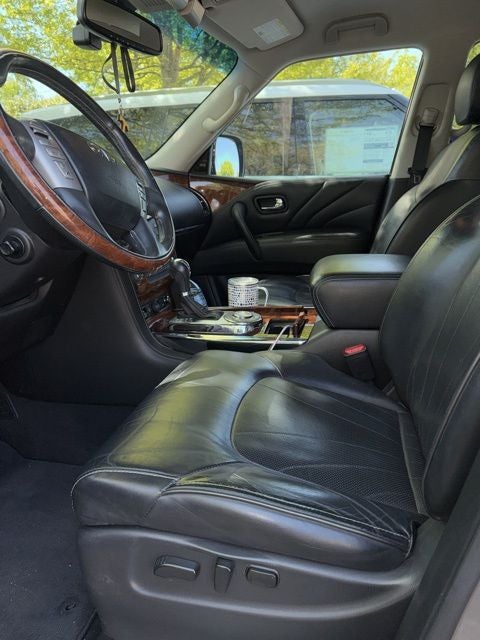 2017 INFINITI QX80 Base