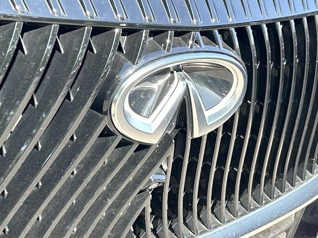 2025 INFINITI QX80 PURE