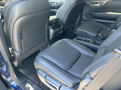 2025 INFINITI QX80 PURE