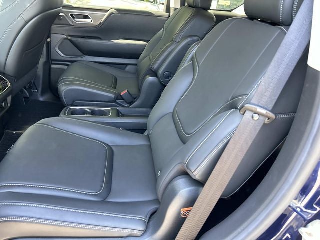 2025 INFINITI QX80 PURE