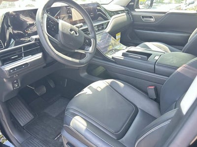 2026 INFINITI QX80 PURE