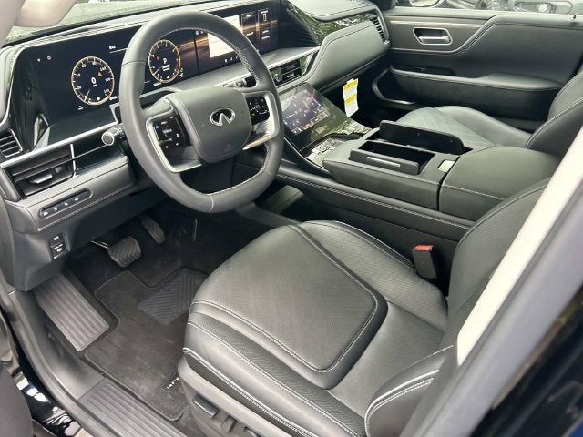 2026 INFINITI QX80 LUXE