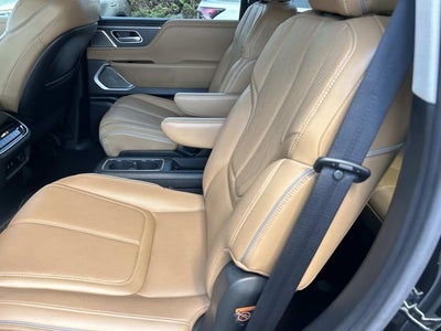 2025 INFINITI QX80 SENSORY