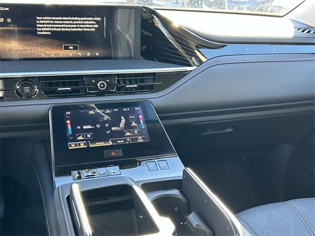 2025 INFINITI QX80 SENSORY