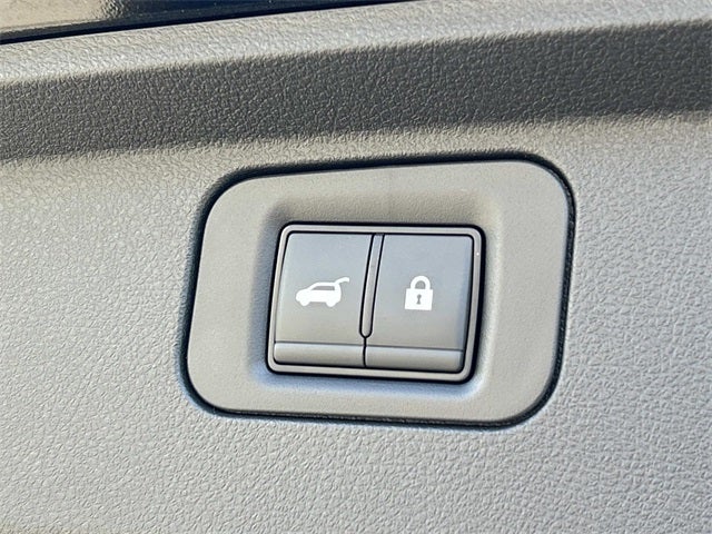 2025 INFINITI QX80 SENSORY W/ SPLIT BENCH