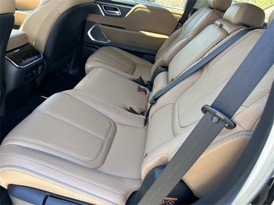 2025 INFINITI QX80 SENSORY W/ SPLIT BENCH