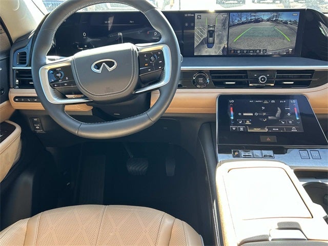 2025 INFINITI QX80 SENSORY W/ SPLIT BENCH