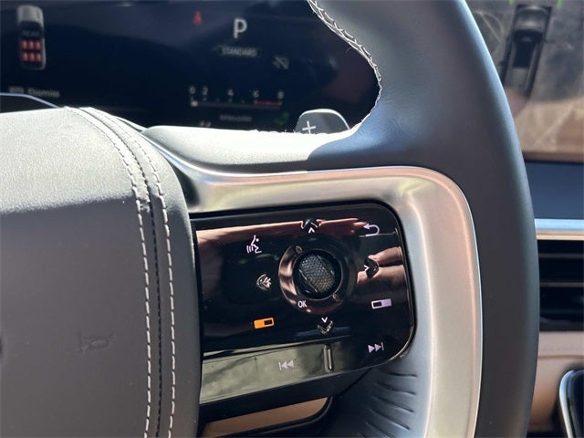 2025 INFINITI QX80 SENSORY W/ SPLIT BENCH