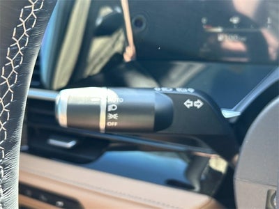 2025 INFINITI QX80 SENSORY W/ SPLIT BENCH