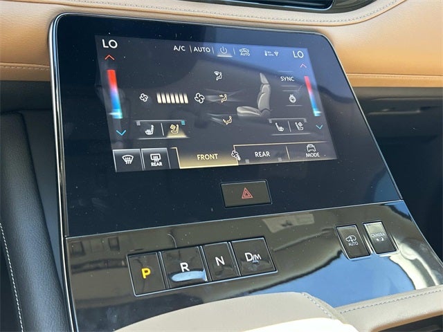 2025 INFINITI QX80 SENSORY W/ SPLIT BENCH