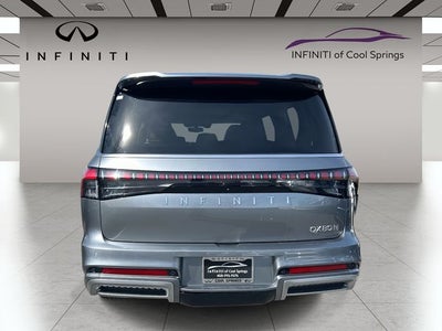 2025 INFINITI QX80 SENSORY W/ SPLIT BENCH