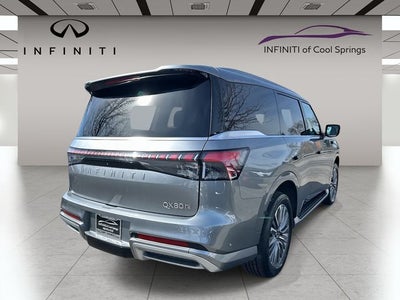 2025 INFINITI QX80 SENSORY W/ SPLIT BENCH