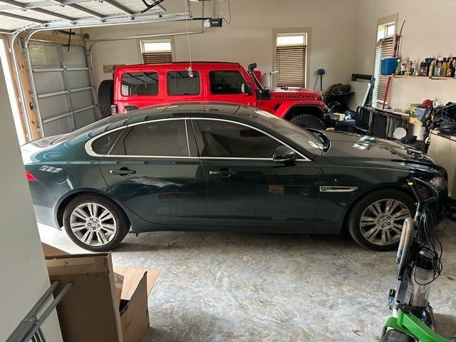 2017 Jaguar XF 35t Premium