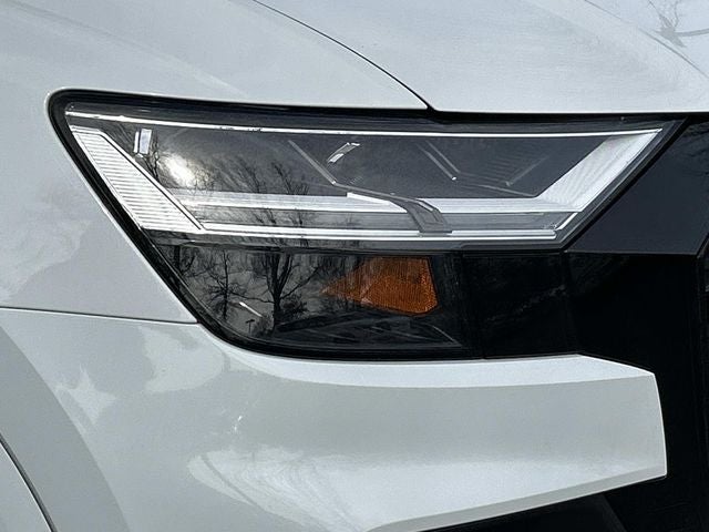 2020 Audi Q8 55 Premium Plus quattro