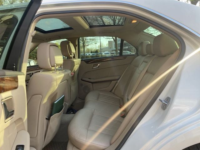 2011 Mercedes-Benz E-Class E 550 Base
