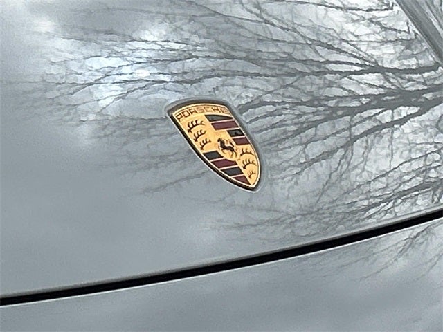 2023 Porsche Cayenne Platinum Edition