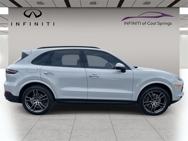 2023 Porsche Cayenne Platinum Edition