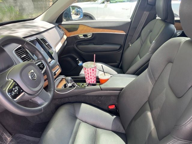 2024 Volvo XC90 B6 Plus Bright Theme