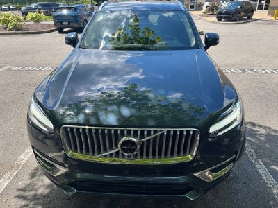 2024 Volvo XC90 B6 Plus Bright Theme