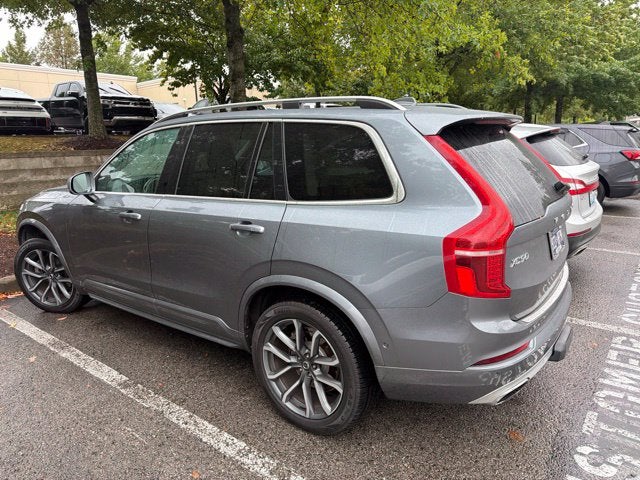 2018 Volvo XC90 T6 Momentum