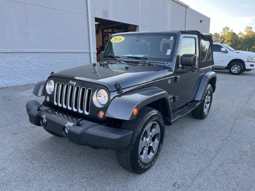 2016 Jeep Wrangler Sahara