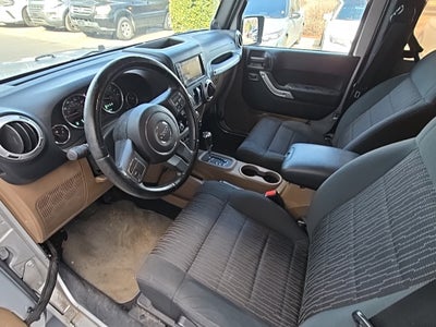 2012 Jeep Wrangler Sahara