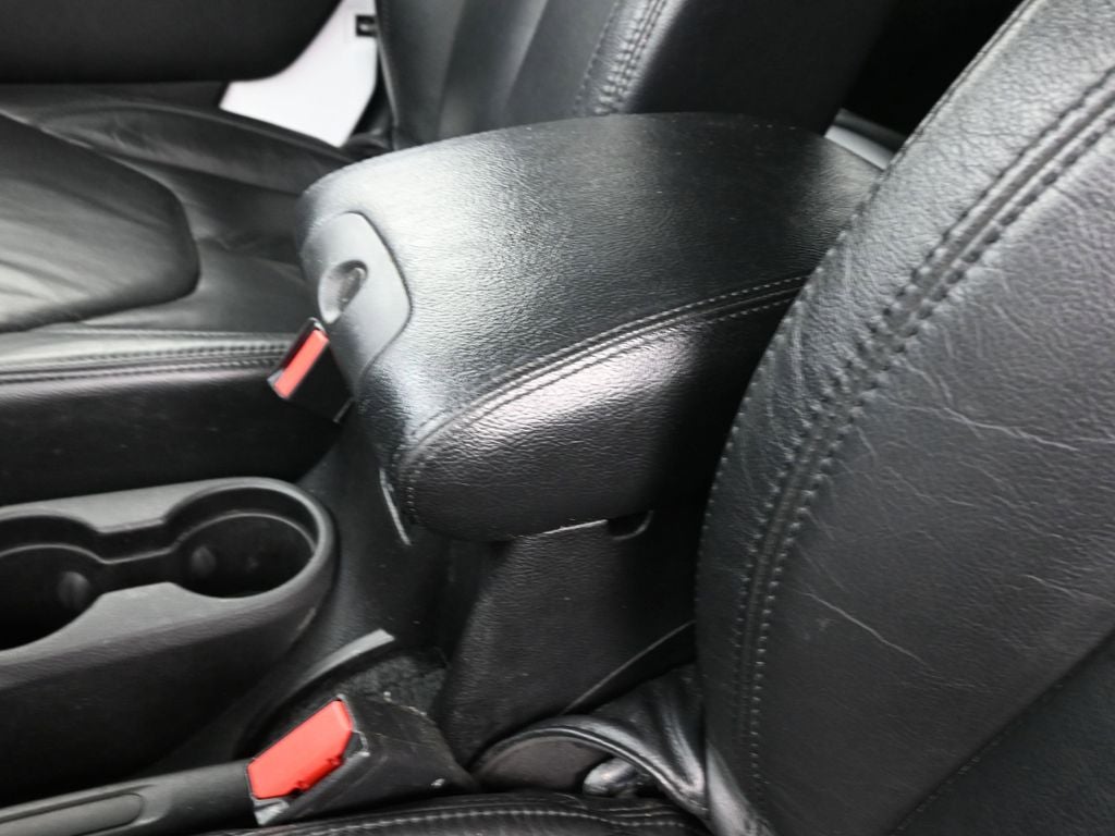 2013 Jeep Wrangler Sahara