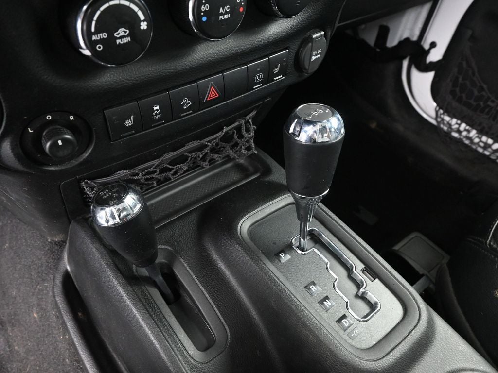 2013 Jeep Wrangler Sahara