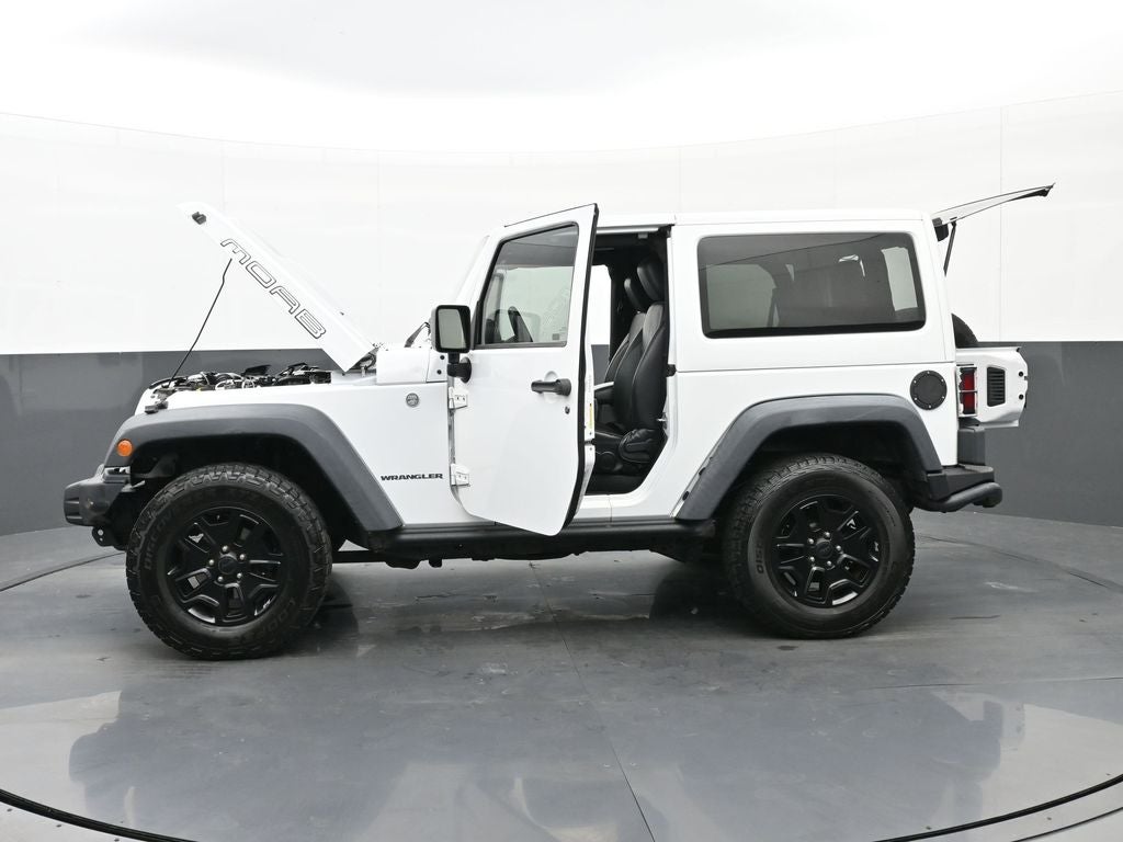 2013 Jeep Wrangler Sahara