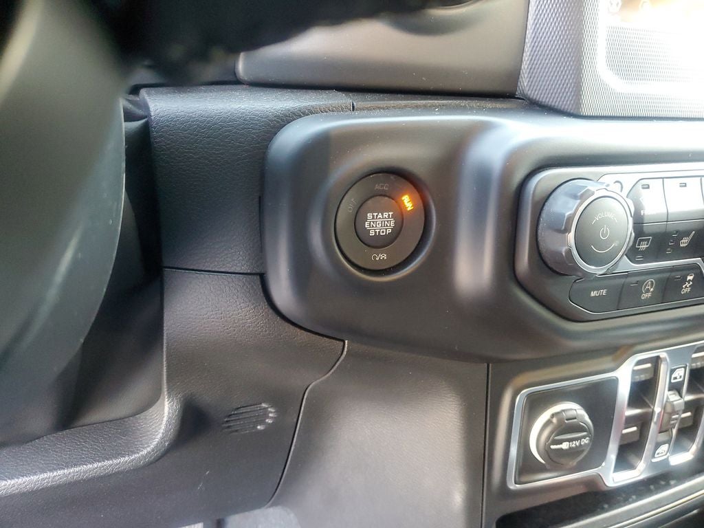2022 Jeep Wrangler Sport S