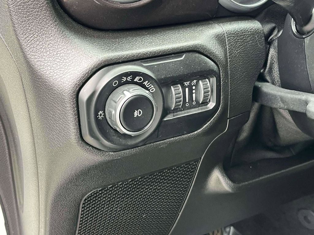 2019 Jeep Wrangler Unlimited Sahara Altitude