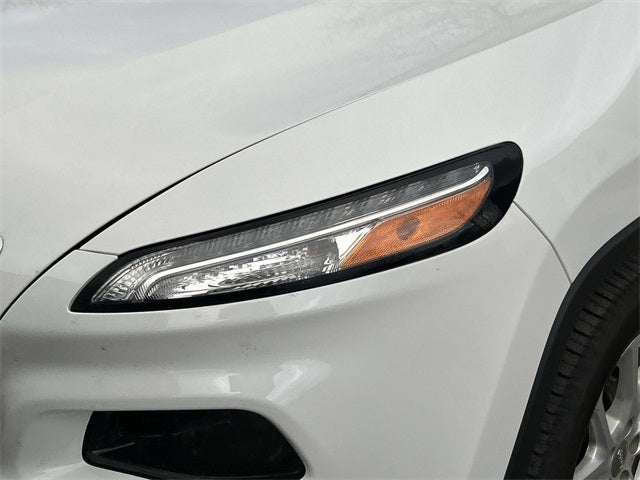 2017 Jeep Cherokee Sport