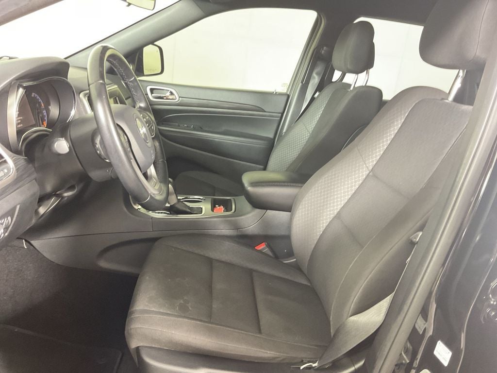2020 Jeep Grand Cherokee Laredo E