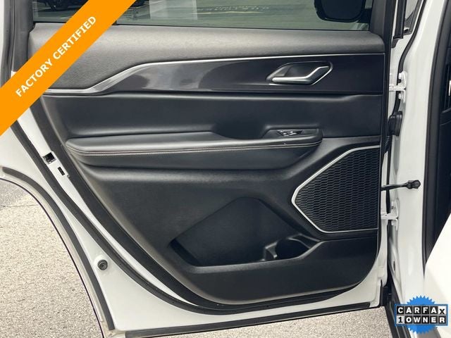 2021 Jeep Grand Cherokee L Altitude