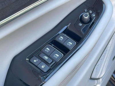 2023 Jeep Grand Cherokee L Overland