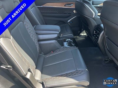 2025 Jeep Grand Cherokee L Summit