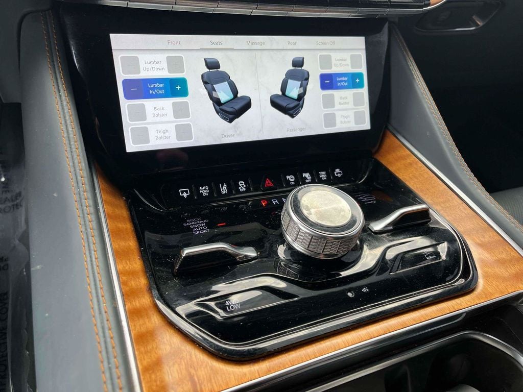 2022 Jeep Grand Wagoneer Series II